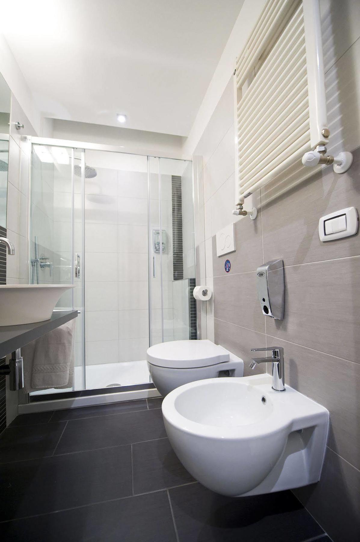 Grey&White Hotel Rome Buitenkant foto